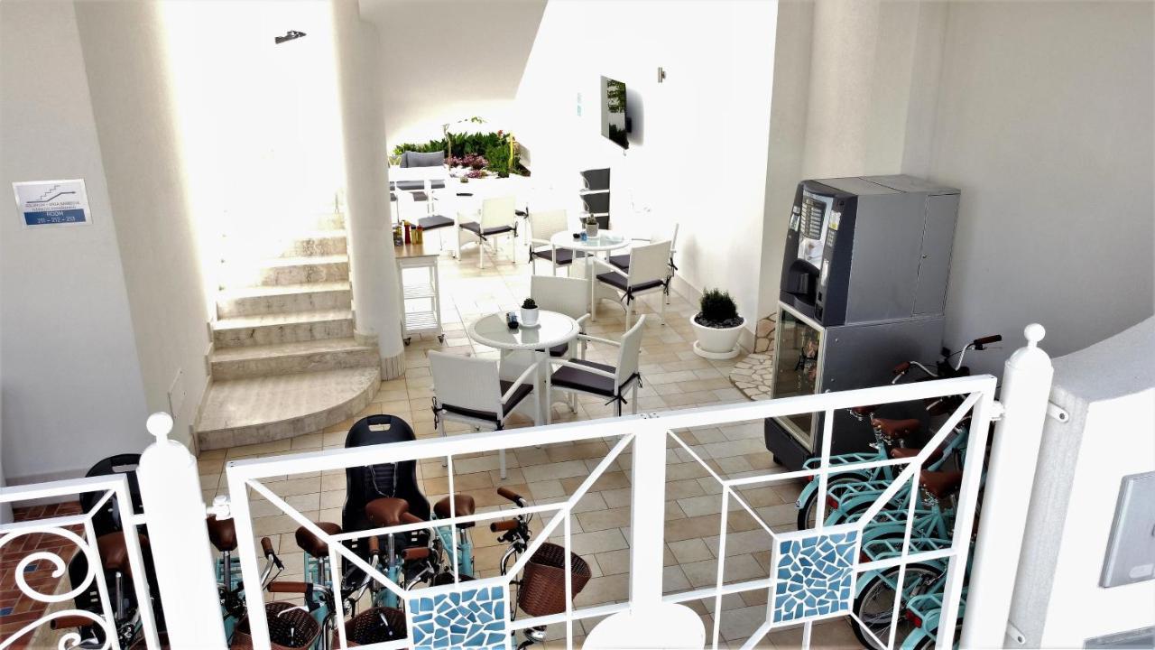 Kalinifta Rooms Apartment Torre Lapillo Exterior foto
