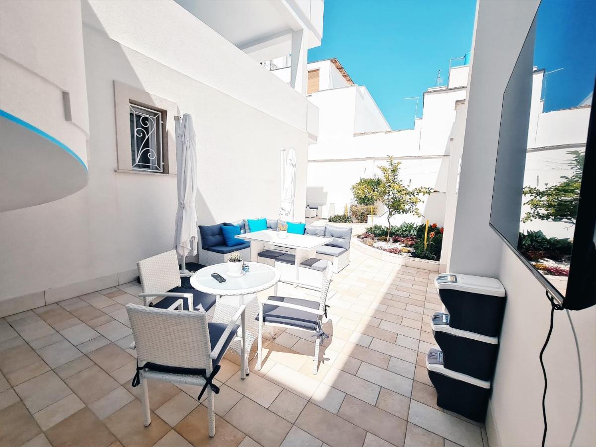 Kalinifta Rooms Apartment Torre Lapillo Exterior foto