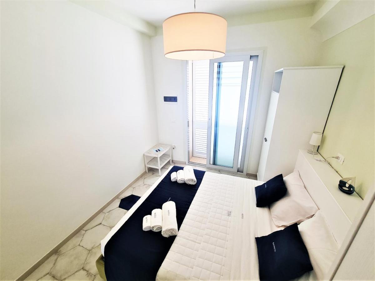 Kalinifta Rooms Apartment Torre Lapillo Exterior foto