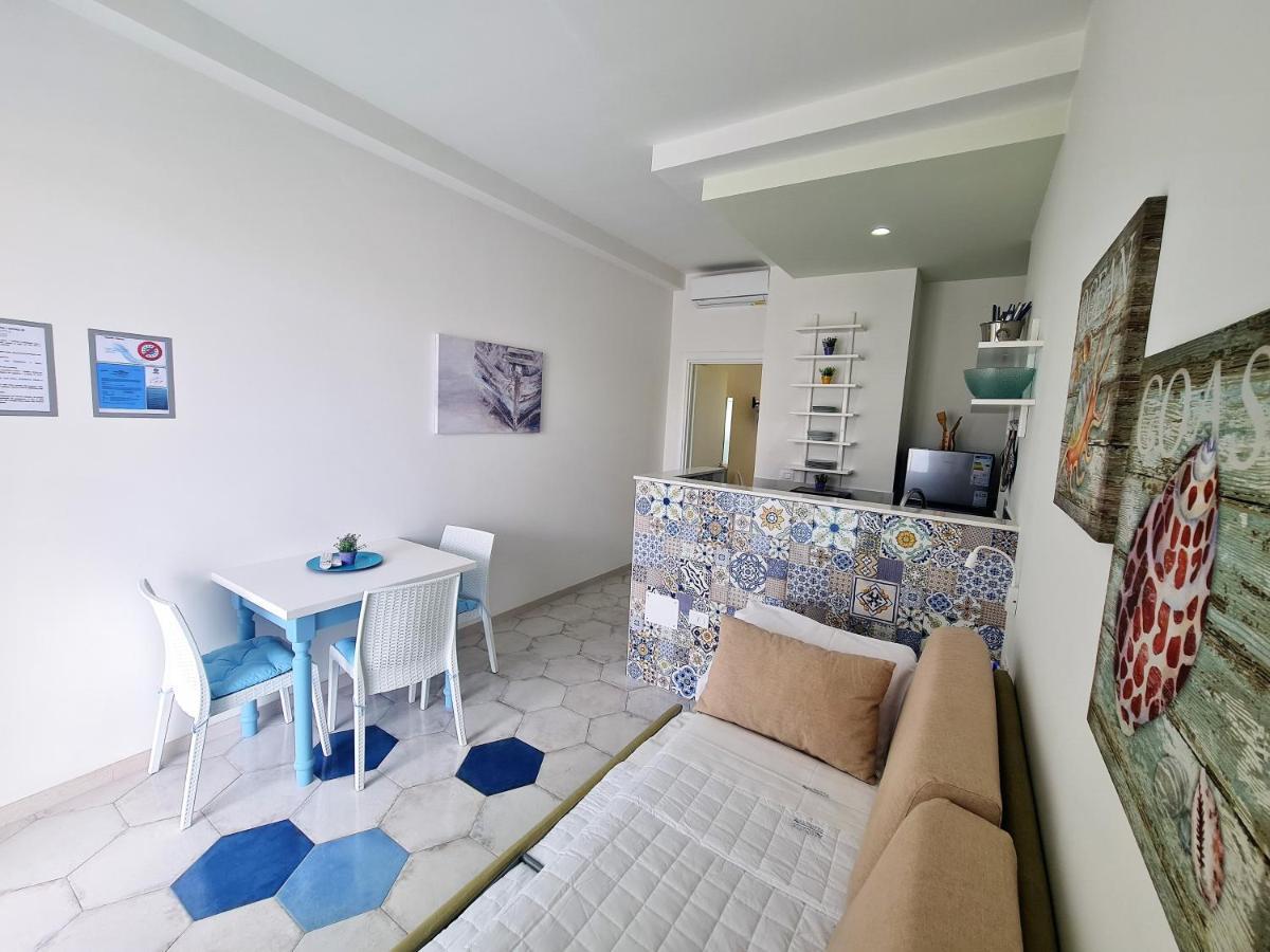 Kalinifta Rooms Apartment Torre Lapillo Exterior foto